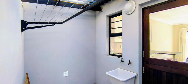 2 Bedroom Property for Sale in Blue Mountain Village Western Cape